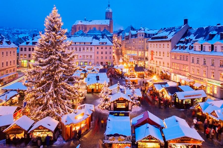 Best Christmas Markets In The World You Can't Miss 2024