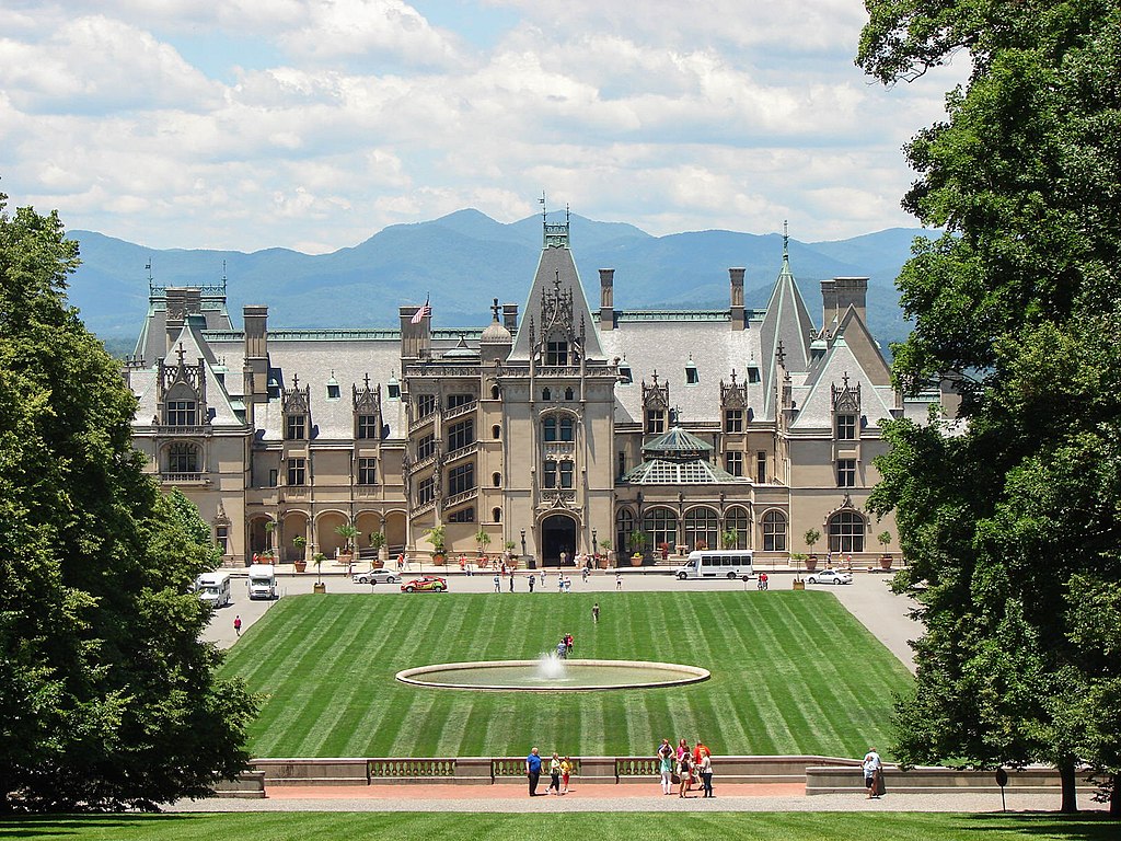 Biltmore Estate in Asheville Reopens: What You Need to Know