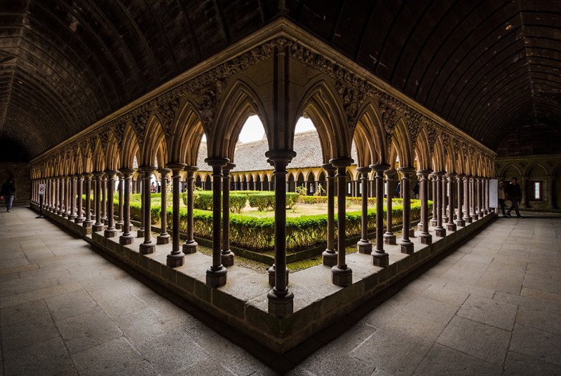 Mont Saint-Michel: Ultimate Travel Guide to the Iconic Island Abbey