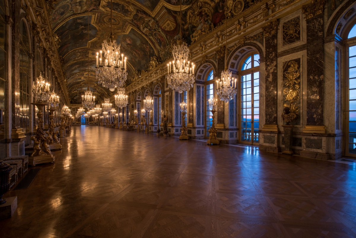 The Hall of Mirrors (Galerie des Glaces)-the Palace of Versailles