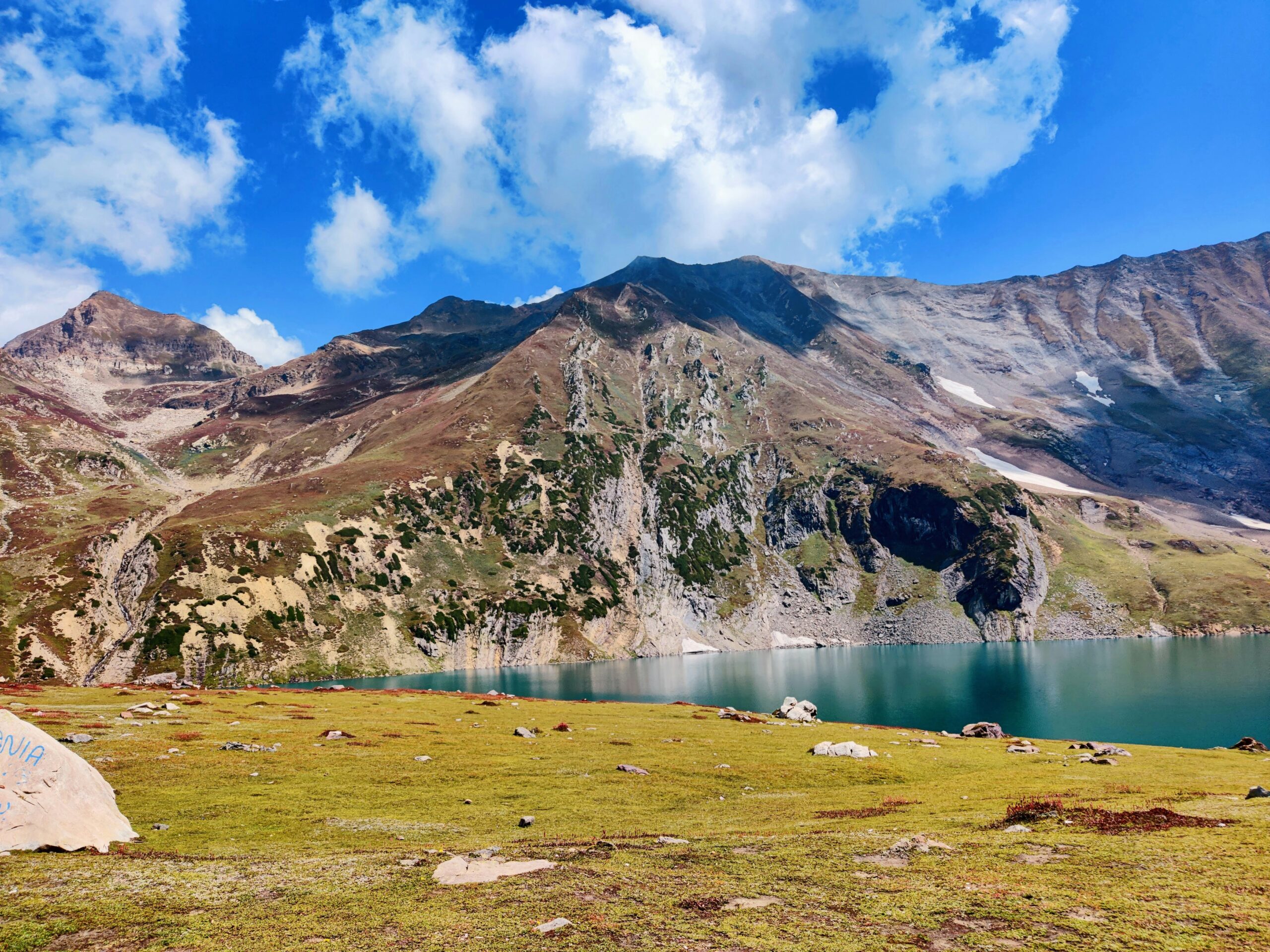 Ratti Gali Lake Travel Guide: A Paradise in Azad Kashmir     